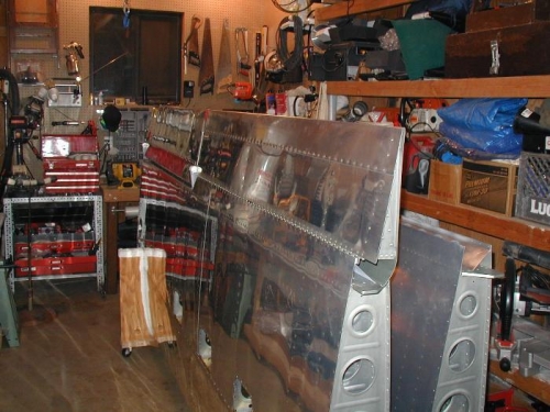 Left wing Aileron and Flap mounted