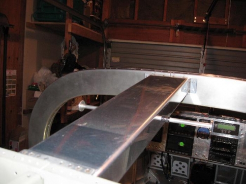 A view from the rear.  An SB437-4 with the inside drilled to 5/16 protects the tubing.