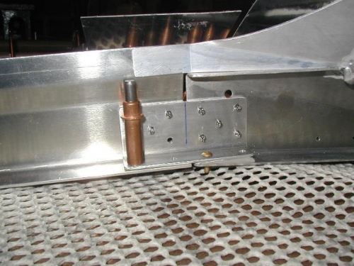 Darren helped by drilling & deburring the F-613 splice plates (left side plate & wedge in place)