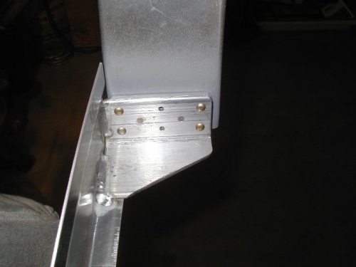 Right side riveted - finally!