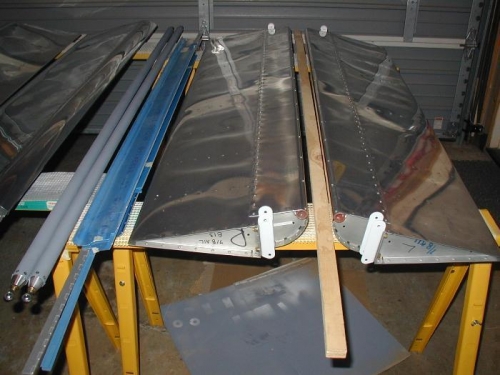 Mounts on each aileron (and the finished tubes on the left)