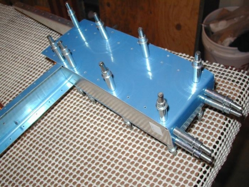 counterbalance skin clecoed to the top ribs and spar