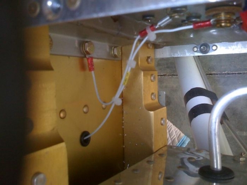 Fuel sender and ground for left tank