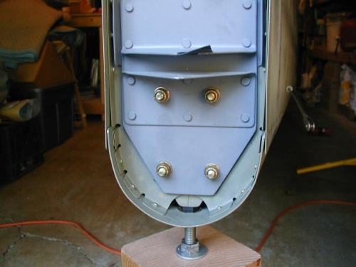 VS bolted to the rear bulkhead