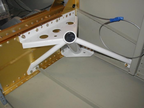 Left side Main gear mount