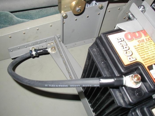 Now both cables have strain relief