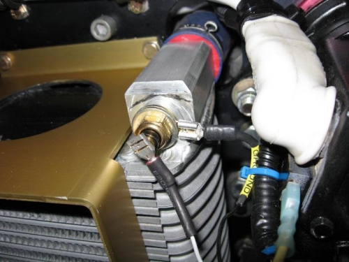 Faston tab protruding to the right