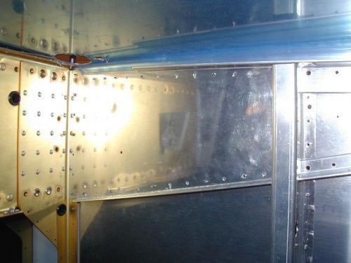 F-7101 fitted on right side