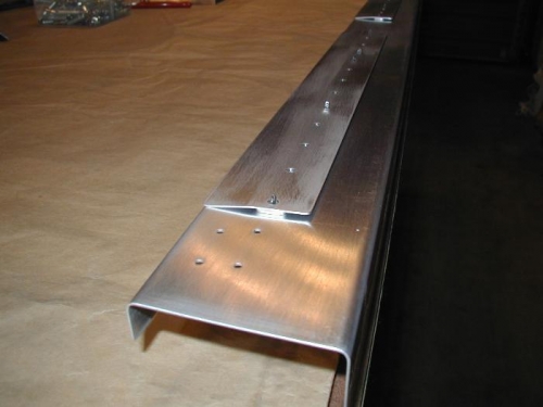 Right side spacer and plate