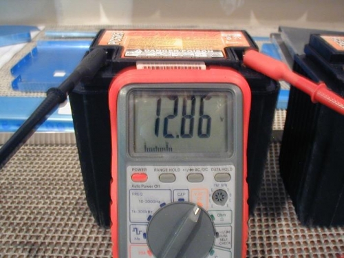 Battery on the left is fully charged.