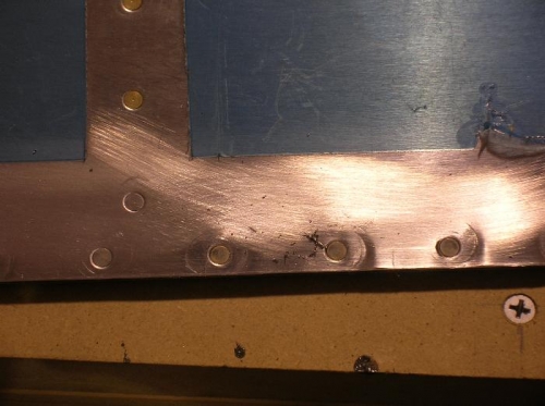 Squeezer marks in Left TE