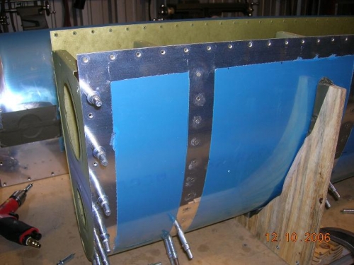 First Rivets in the leading edge.