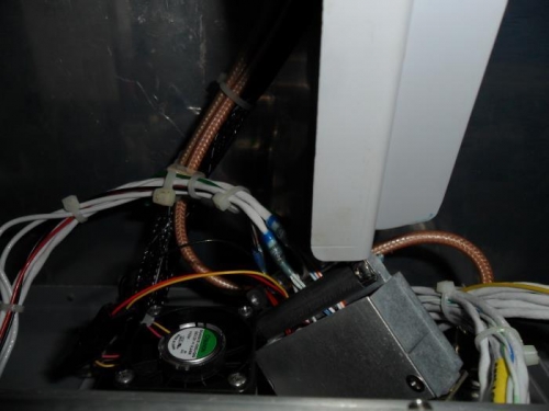 Removing the autopilot connector...