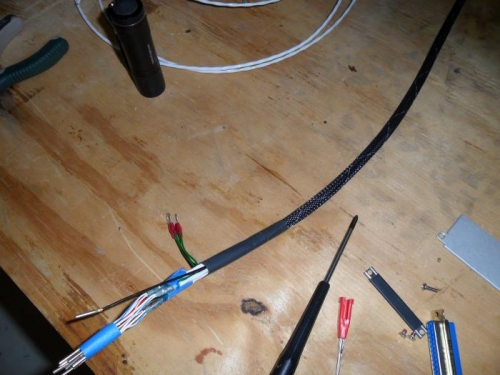 Cleaning up the COM 2 leads