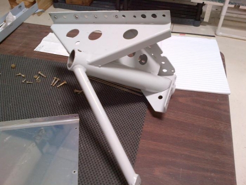 Left gear mount...not where it should be.