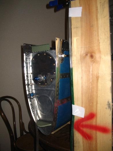 Ignore the red arrow!  It looks dramatic, but it's just a leftover piece of the wing crate!