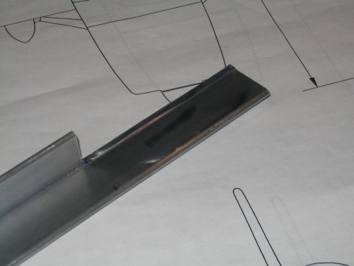 Lower longeron trimmed