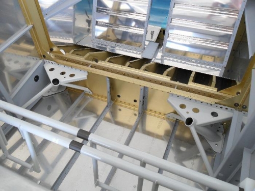 Gear mounts and rudder pedals