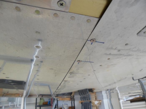 Lower fuselage/wing junction