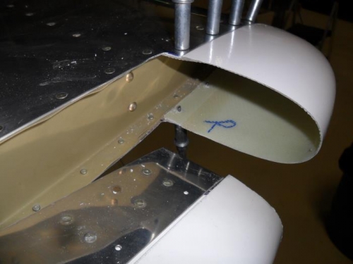 Horizontal stab fitted and ready to be closed