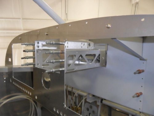 Mounting brackets fit