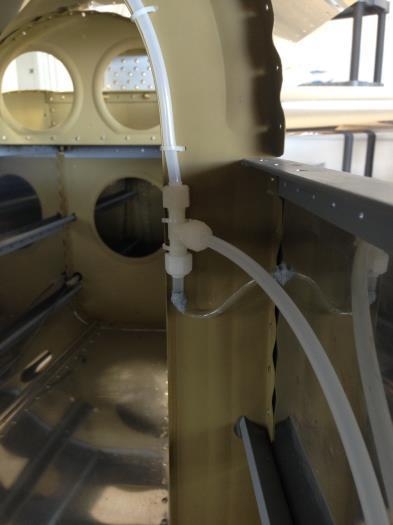 Static line junction