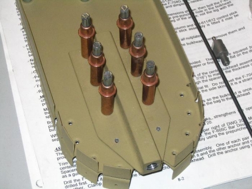 F-711 bulkhead with tie down fitted