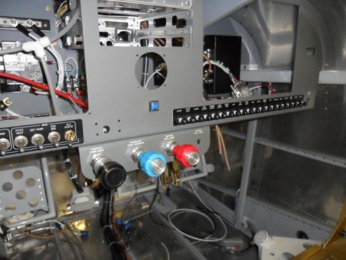 Throttle quadrant installed