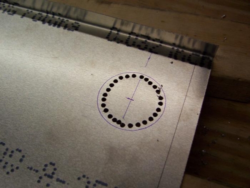 Filler hole