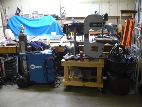 Move stuff to get at leaf break
