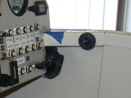 Dimmable eye ball lights