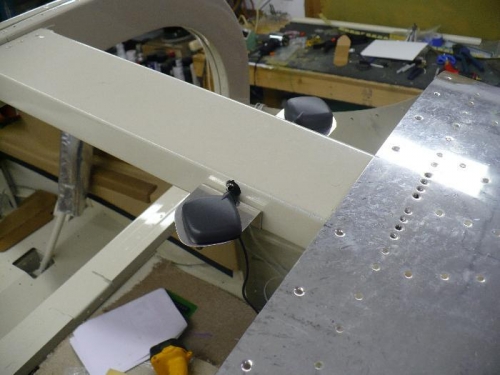 Bracket for antennas