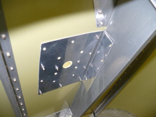 antenna mounting doubler