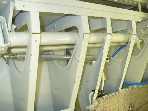 Airleron push rod installed