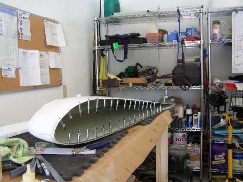 Glueing in stiffeners