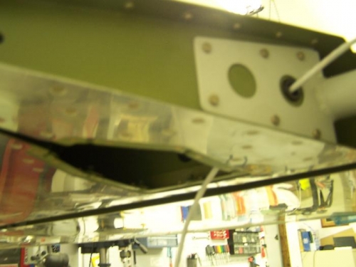 Elevator trim servo wiring