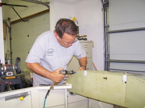 Installing gasket brackets