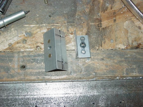 Put the platenuts on the brackets.