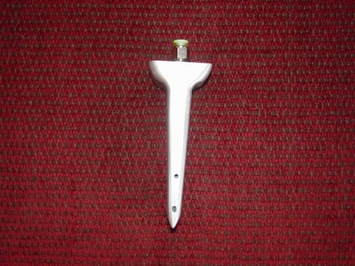 Top hole is the air speed and the bottom hole is the AOA