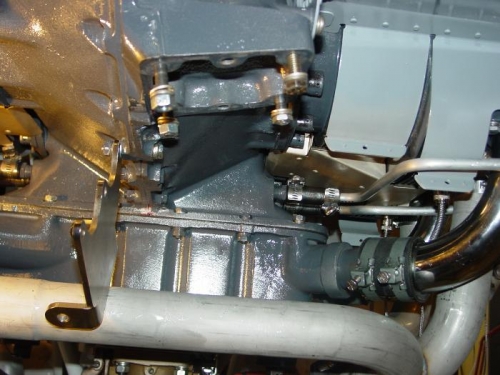 Instaled ne studs and bolt.