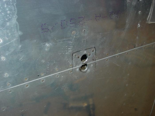 Mounted doubler and located holes for the pitot tube.