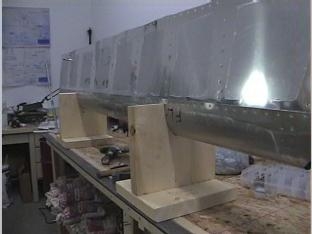 Bucking rivits on the right flap.