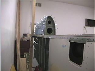 Leading edge mounted to the right wing.