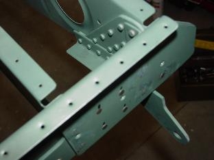 Rivited the flap bracket to the inner rib.