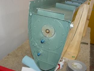 Showes the end of the right tank primed.