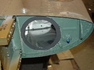 End of fuel tank with pro seal and no cover plate.