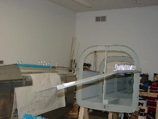 Here both longerons temp. mounted to the rear fuselage.