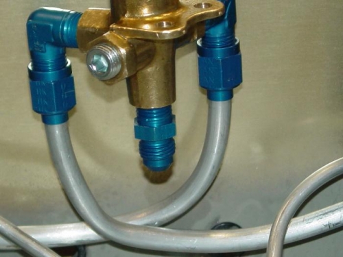 Here is a closer viewof the fuel valve.