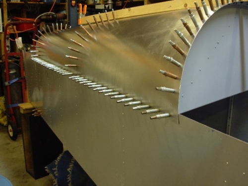 Longeron rivet line on the other side