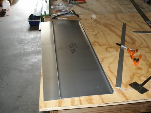 Center spar rear web